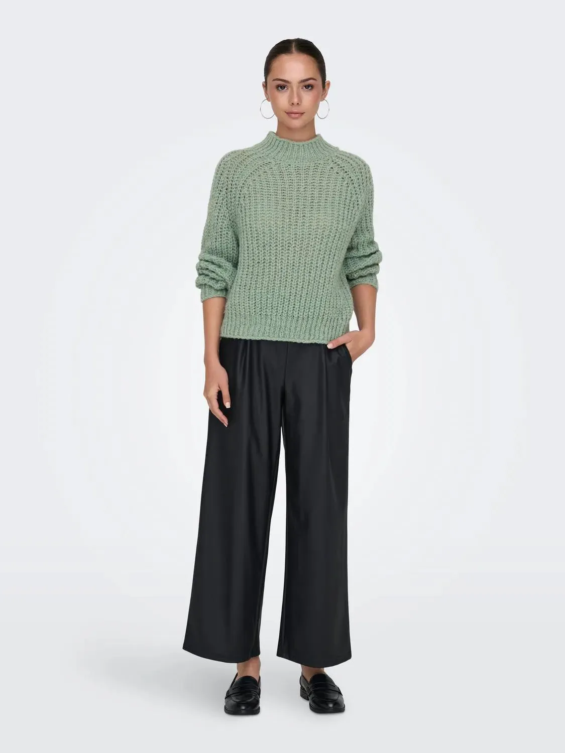Astrid Life Raglan Knit - Iceberg Green