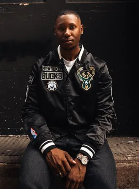 Pro Standard Retro Classic Milwaukee Bucks Satin Jacket