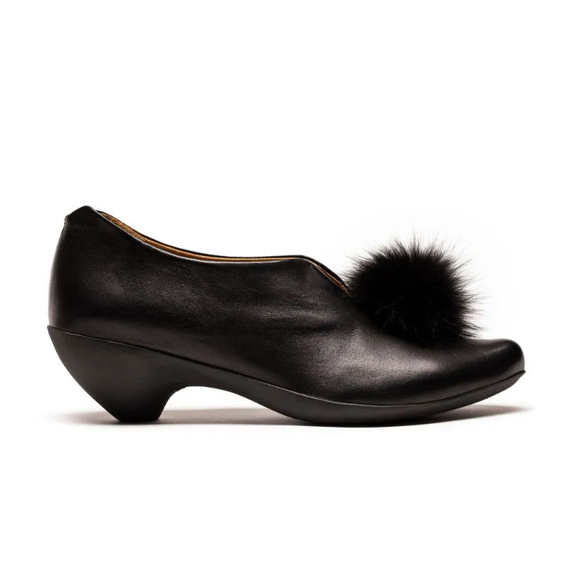 SS25_30 PUFFBALL Black | Leather Slip On