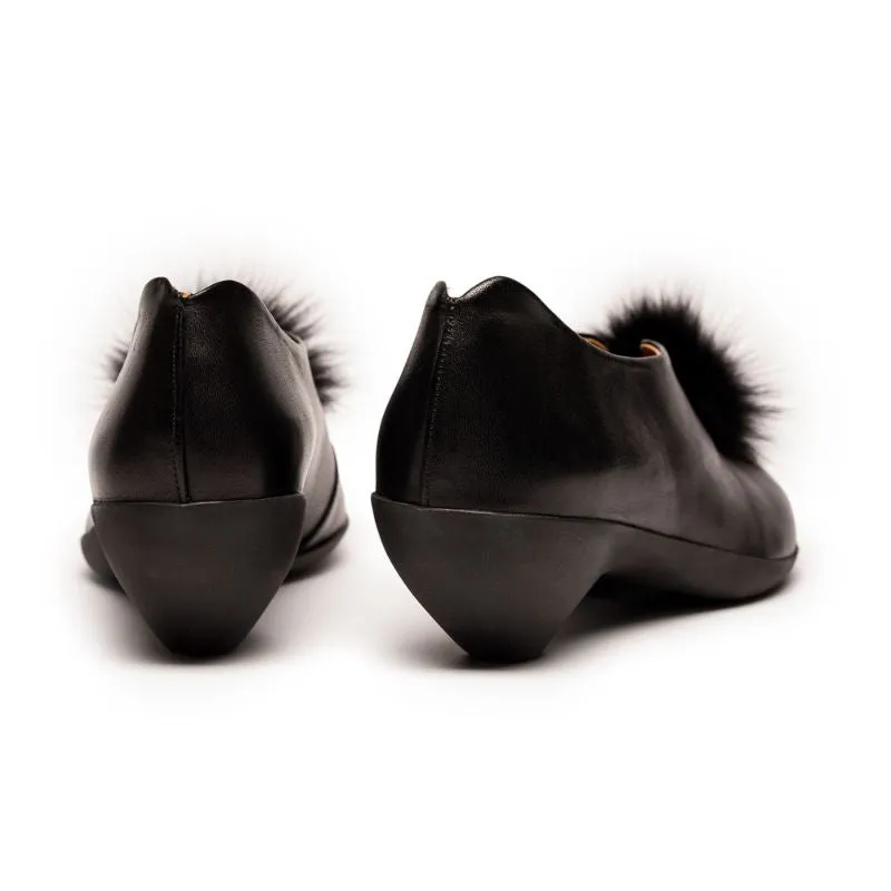 SS25_30 PUFFBALL Black | Leather Slip On